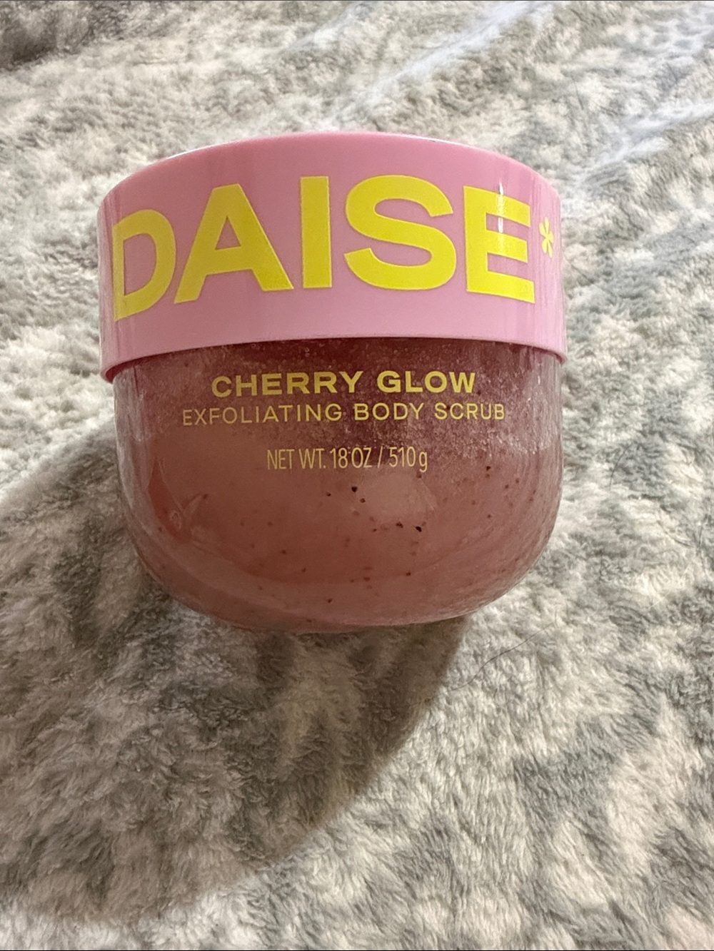DAISE Cherry Glow Exfoliating Body Scrub